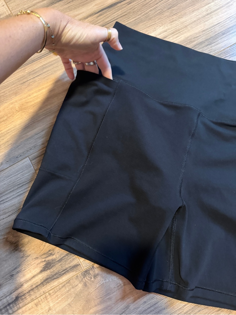 Vuori Black High-Rise Bike Shorts - Picture 2 of 5